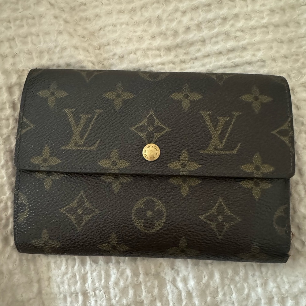 Louis Vuitton Wallet